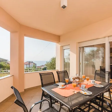 Blazenka Apartament *