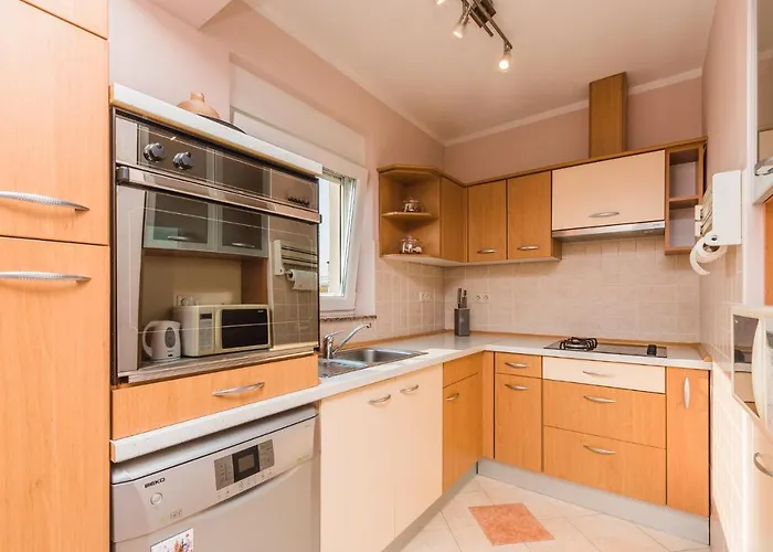 Apartment Blazenka *